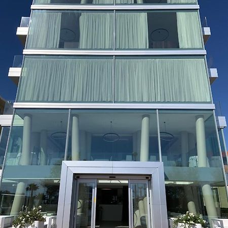 Hotel Commodore Cervia Exterior photo